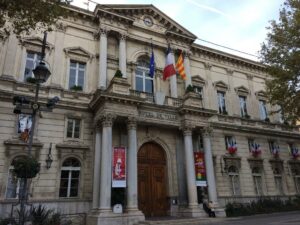 Avignon town council testifies to its 10 years' experience using SchemBAT cabling software