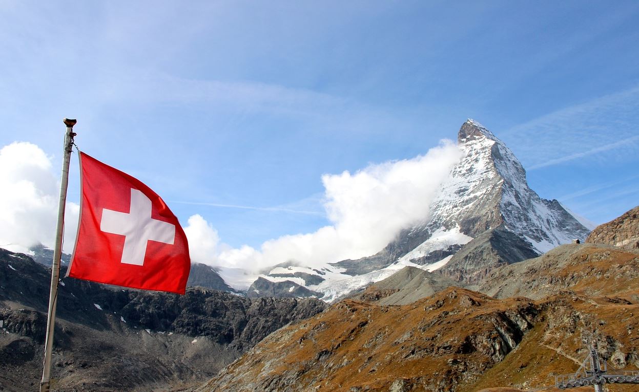 FTZ continue son développement commercial sur le marché suisse